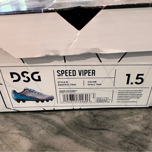 DSG Speed Viper Soccer Cleats, Size 1.5 (Youth) in Gray and Teal - Picture 4 of 4